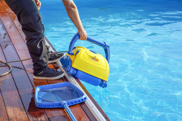 Top Benefits of Hiring Professional Pool Services